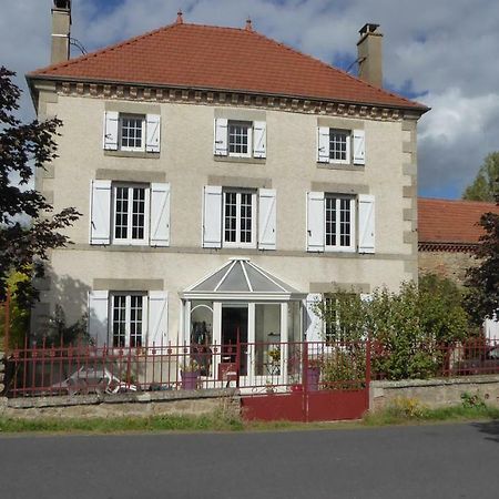 Bed and Breakfast Relais Des Chaux Saint-Jean-des-Ollieres Екстер'єр фото