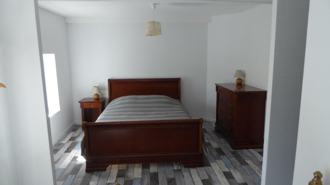 Bed and Breakfast Relais Des Chaux Saint-Jean-des-Ollieres Екстер'єр фото