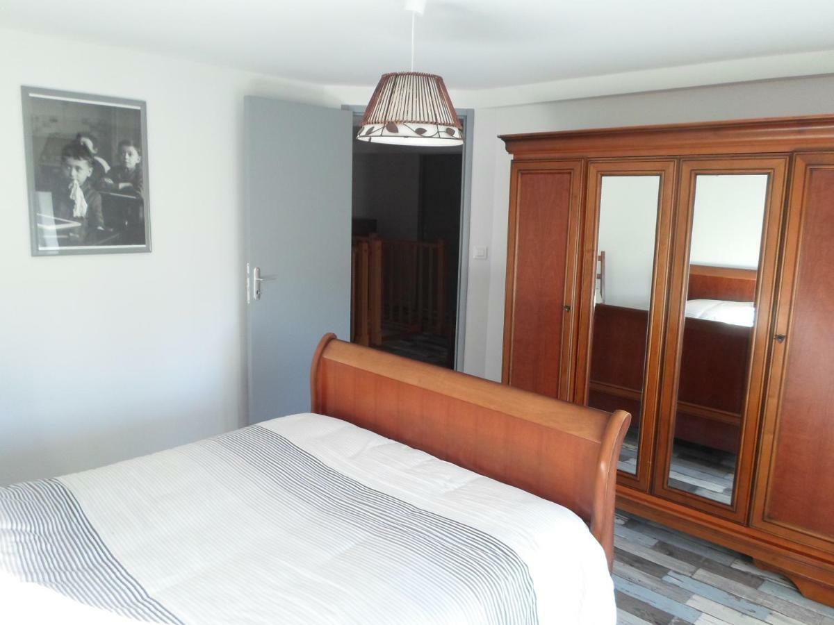 Bed and Breakfast Relais Des Chaux Saint-Jean-des-Ollieres Екстер'єр фото