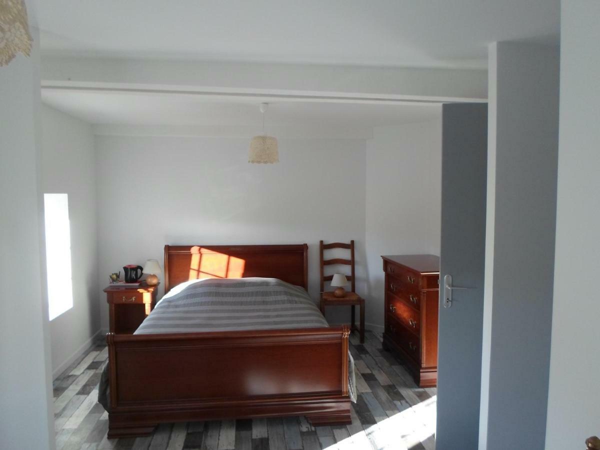 Bed and Breakfast Relais Des Chaux Saint-Jean-des-Ollieres Екстер'єр фото